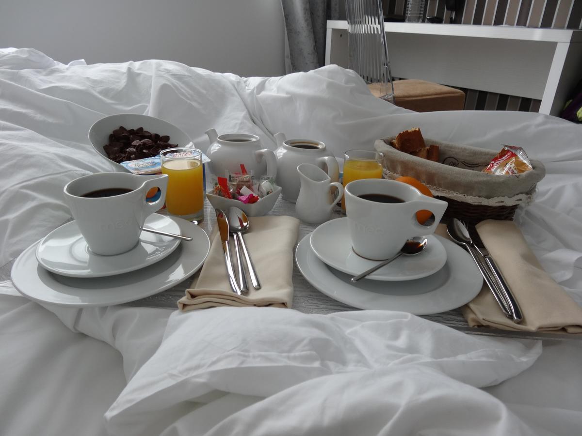Hotel De La Paix Bapaume Eksteriør bilde